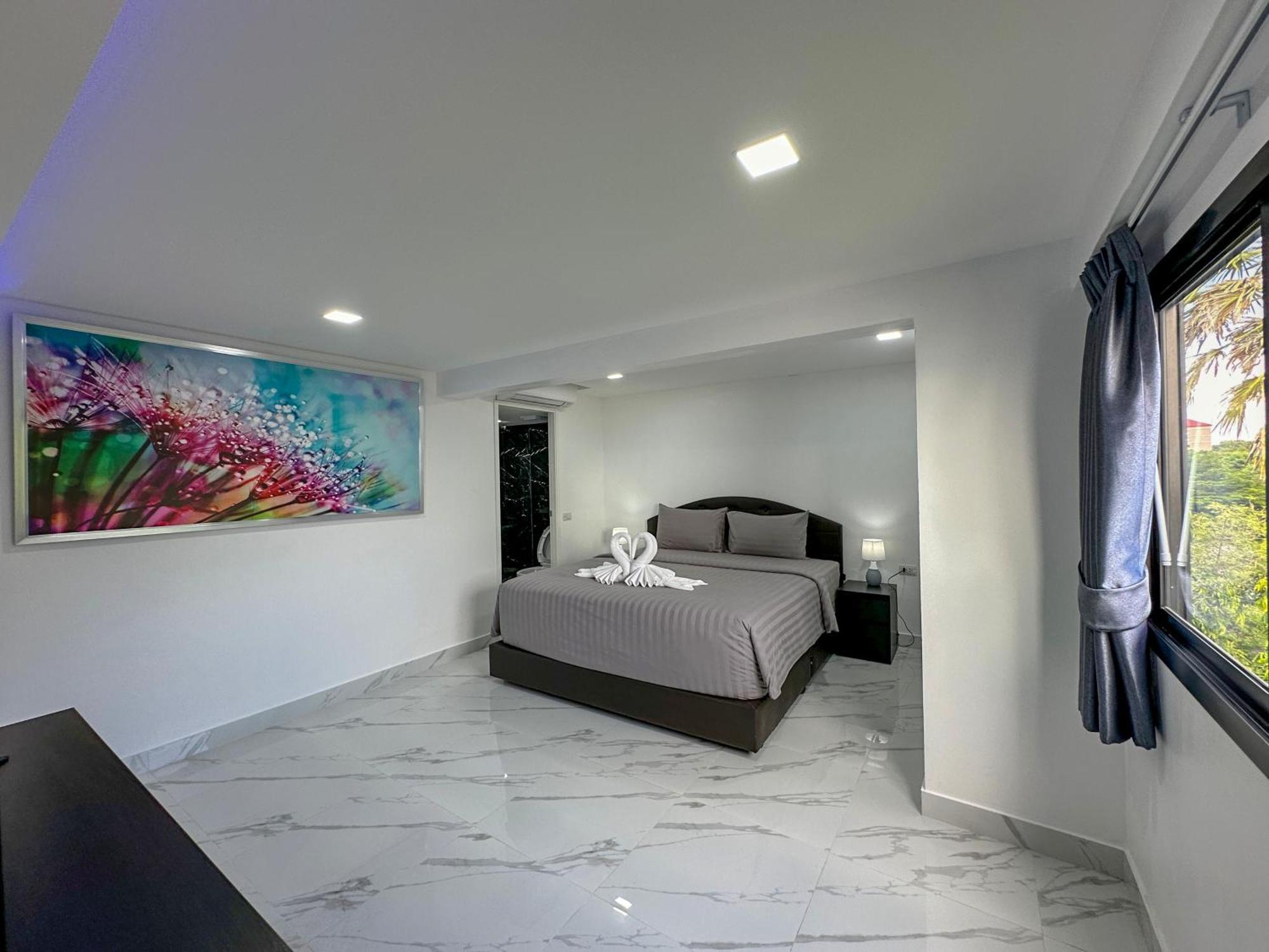 Stunning Beachfront View Luxurious Apartment 40 جومتين بيتش المظهر الخارجي الصورة