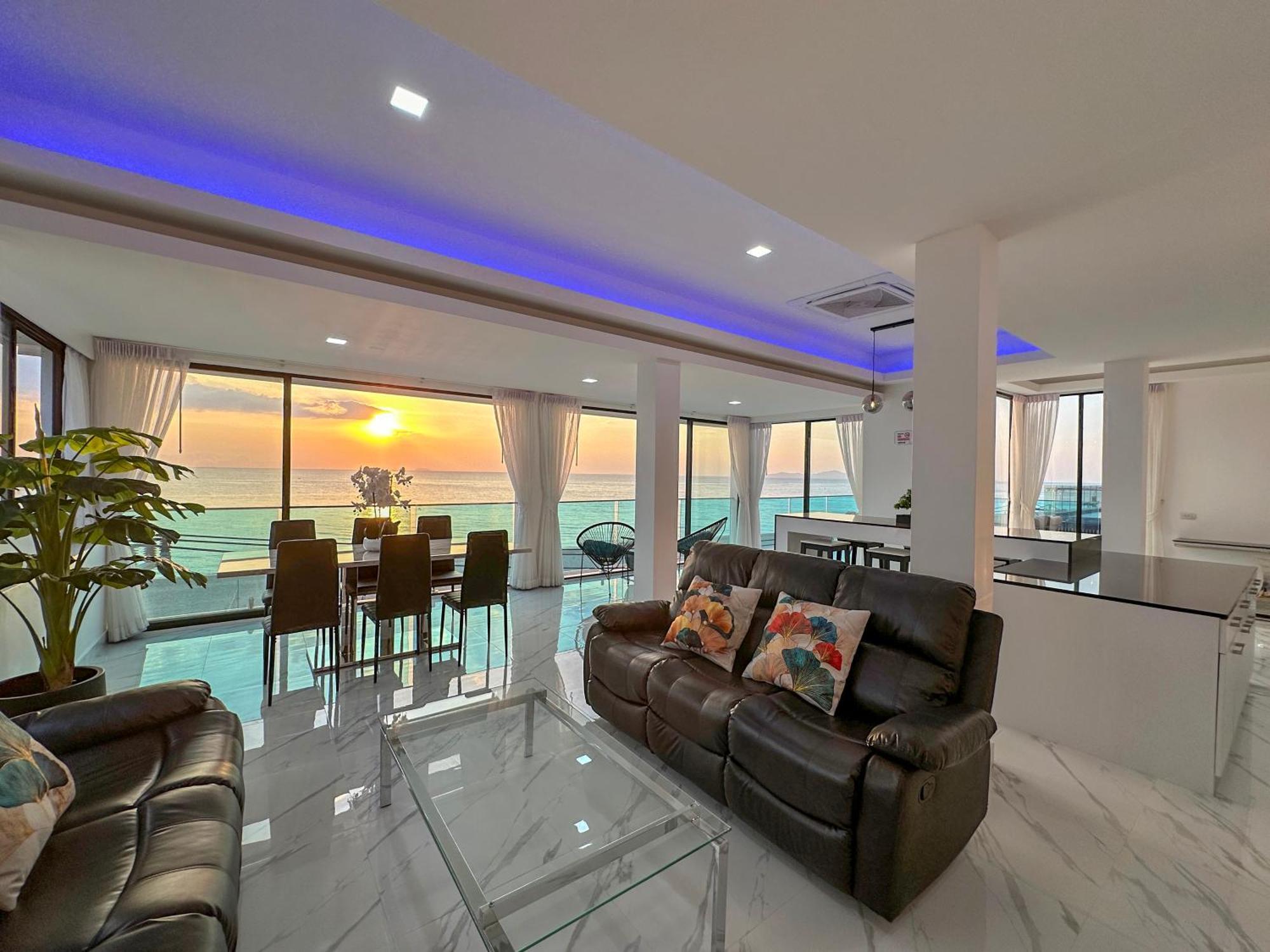 Stunning Beachfront View Luxurious Apartment 40 جومتين بيتش المظهر الخارجي الصورة
